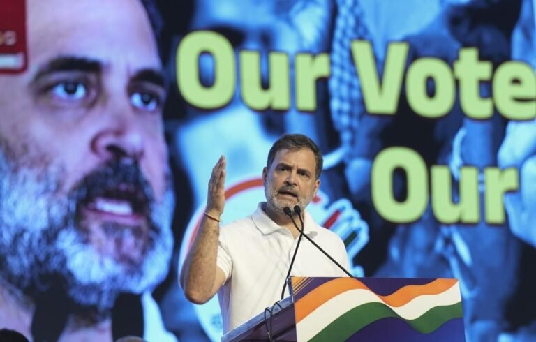 क्या PM Narendra Modi की कुर्सी जाने वाली है? | Rahul Gandhi का Vote Chori आरोप